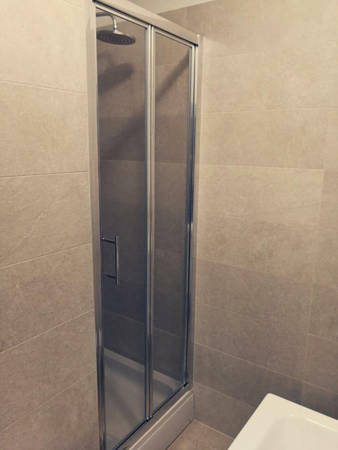 Apartmani Marijana Postira Buitenkant foto