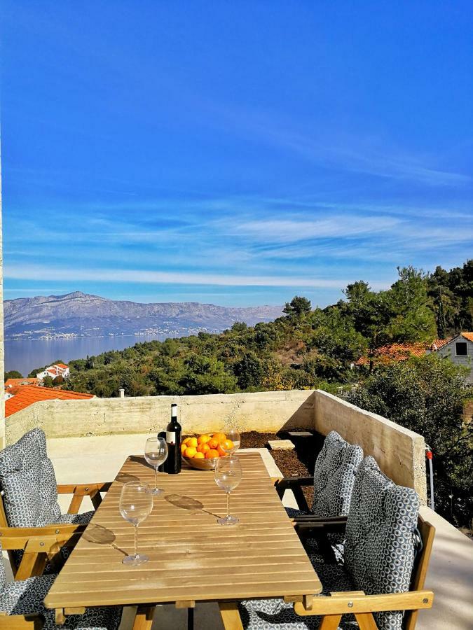 Apartmani Marijana Postira Buitenkant foto